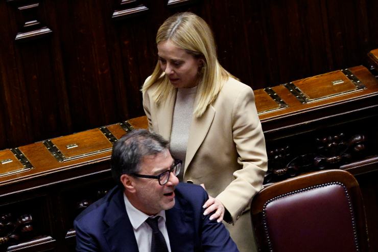 il premier giorgia meloni e il ministro dell'economia giancarlo giorgetti