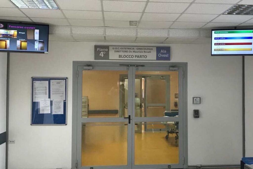 Una sala parto all'interno di un ospedale
