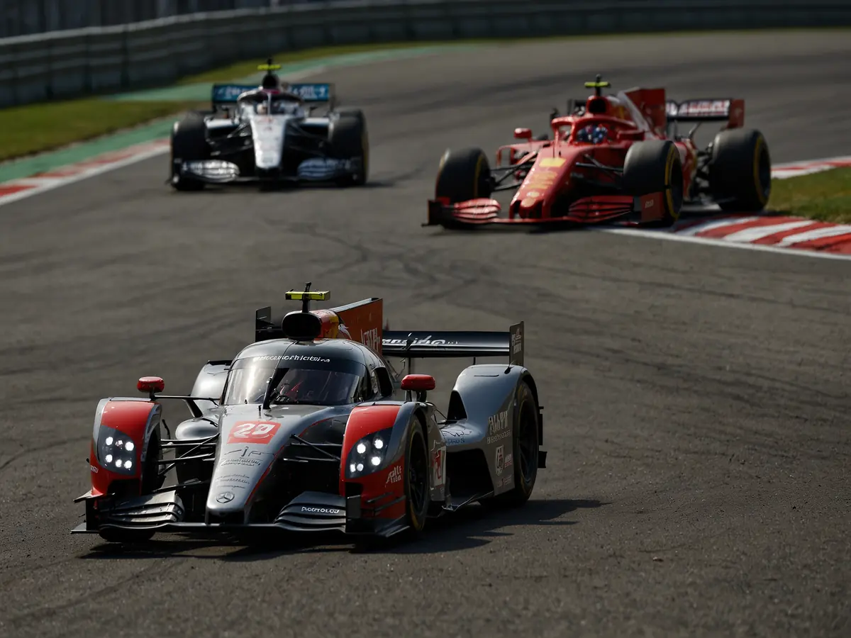 Cadillac Supera Mercedes, Ferrari Dominante: Analisi delle Vittorie Combinate per Line-Up alla Vigilia del Campionato 2026